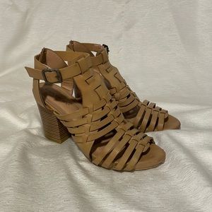 Francesca’s Chunky Heel!